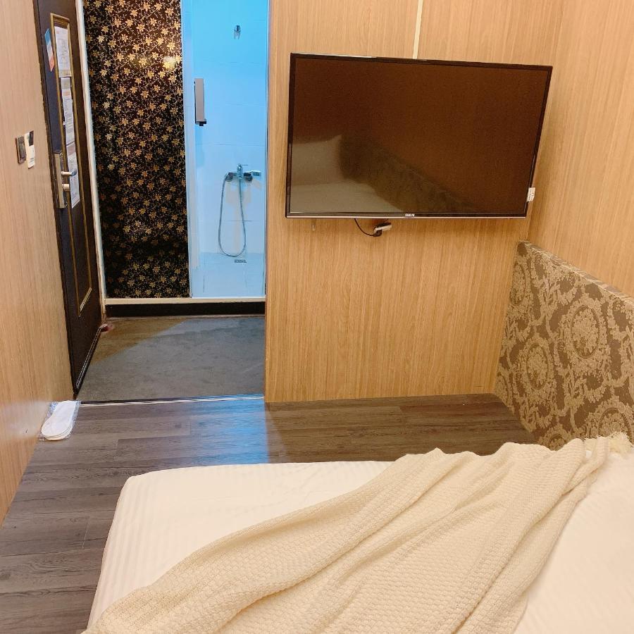 Meworld Hotel - Ximen Taipei Bagian luar foto